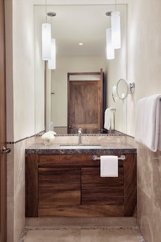 Four Seasons Resort Punta Mita