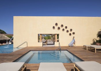 Four Seasons Resort Punta Mita