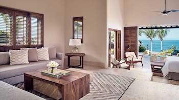 Four Seasons Resort Punta Mita