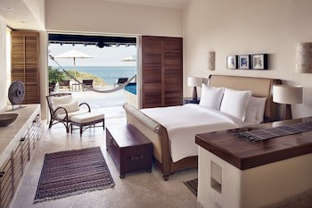Four Seasons Resort Punta Mita