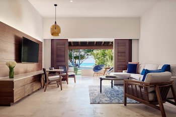 Four Seasons Resort Punta Mita
