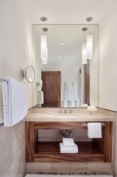Four Seasons Resort Punta Mita