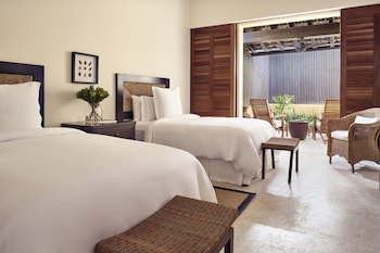 Four Seasons Resort Punta Mita