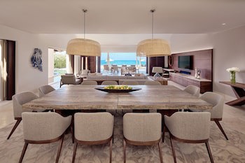 Four Seasons Resort Punta Mita
