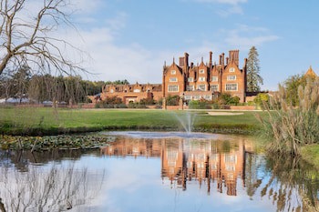 Dunston Hall Hotel, Spa And Golf Resort