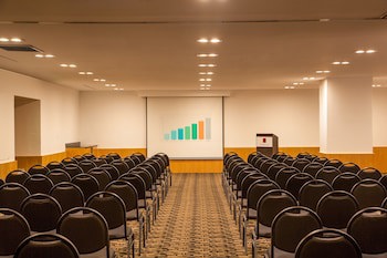Fiesta Inn Tlalnepantla