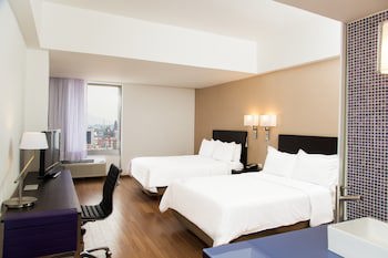 Fiesta Inn Tlalnepantla
