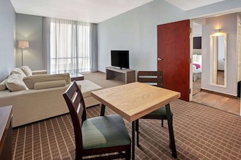 Chn Hotel Monterrey Centro, Trademark By Wyndham