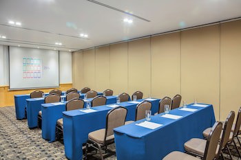 Fiesta Inn Monterrey La Fe