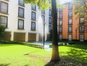 Fiesta Inn Toluca Tollocan