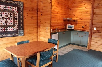 Alpine Lodge