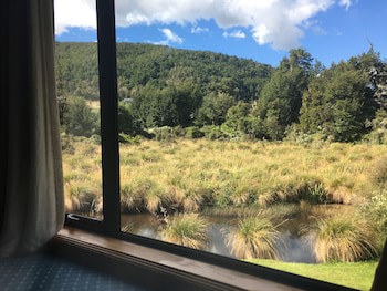 Alpine Lodge
