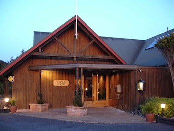 Alpine Lodge