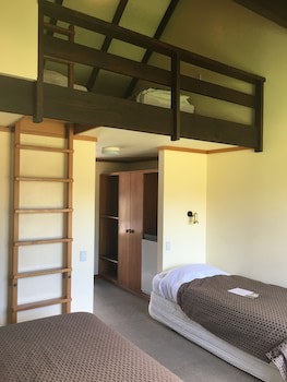Alpine Lodge