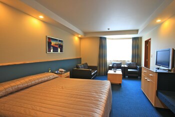 Distinction Luxmore Hotel