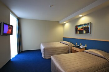 Distinction Luxmore Hotel
