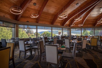 Distinction Luxmore Hotel