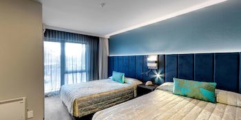 Distinction Luxmore Hotel
