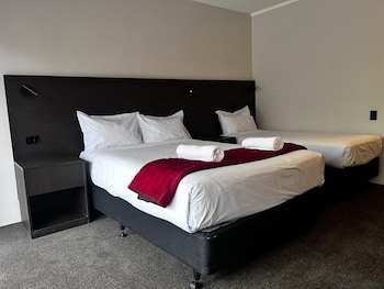 Allenby Park Hotel
