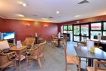 Allenby Park Hotel