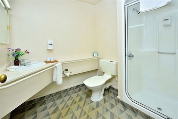 Allenby Park Hotel