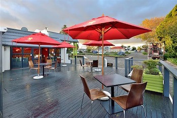 Allenby Park Hotel