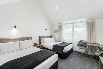 The Surrey Hotel