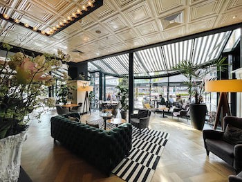 Hotel Theater Figi