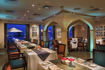 Crowne Plaza Muscat, An Ihg Hotel