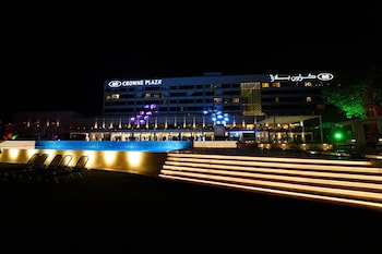 Crowne Plaza Muscat, An Ihg Hotel