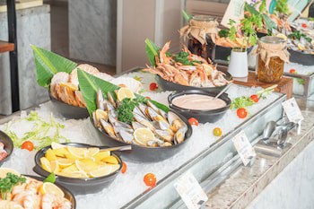 Crowne Plaza Muscat, An Ihg Hotel