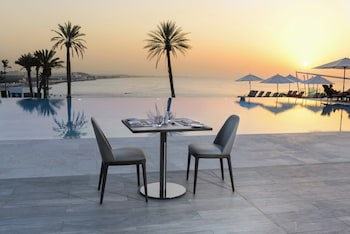 Crowne Plaza Muscat, An Ihg Hotel
