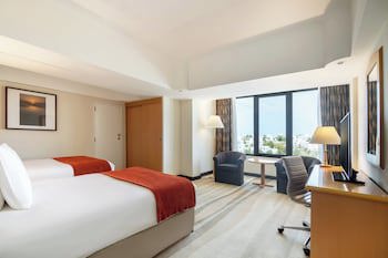 Crowne Plaza Muscat, An Ihg Hotel