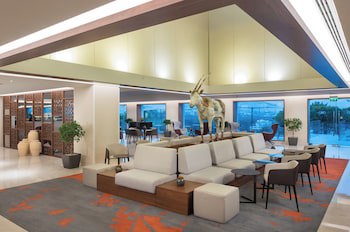Crowne Plaza Muscat, An Ihg Hotel