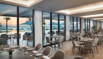 Crowne Plaza Muscat, An Ihg Hotel