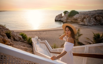 Crowne Plaza Muscat, An Ihg Hotel