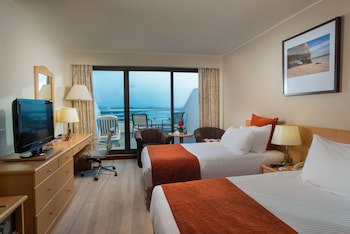 Crowne Plaza Muscat, An Ihg Hotel