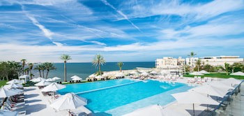 Crowne Plaza Muscat, An Ihg Hotel