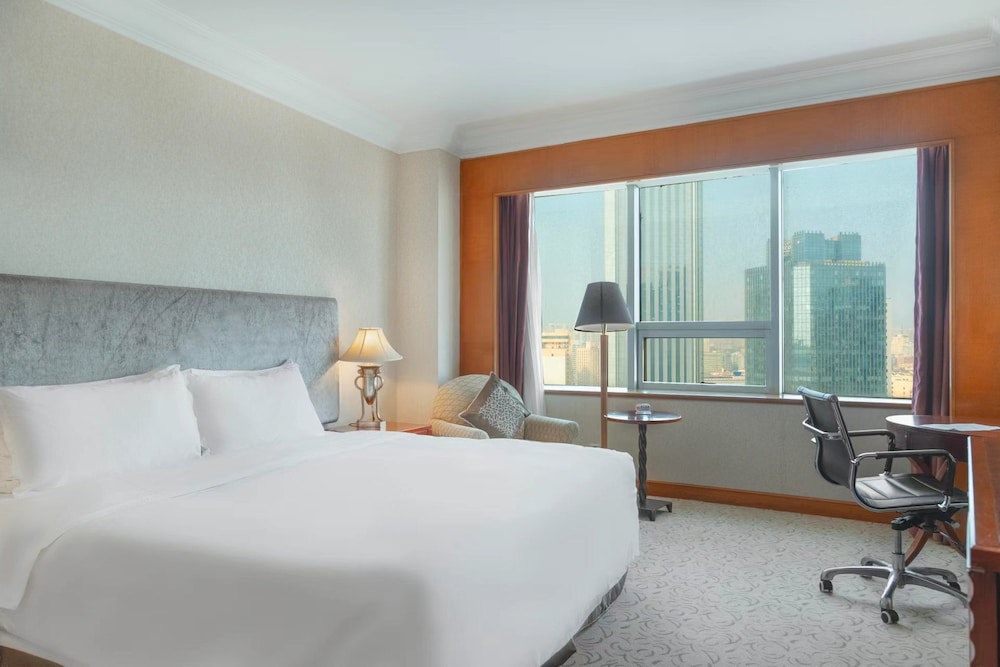 Crowne Plaza Hotel Qingdao by IHG