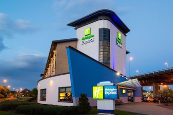 Holiday Inn Express Glasgow Airport, An Ihg Hotel