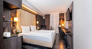 PLAZA Premium Parkhotel Norderstedt galeri fotoğrafı