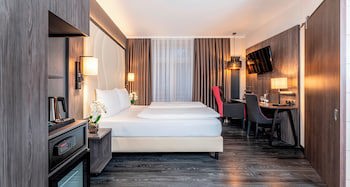 PLAZA Premium Parkhotel Norderstedt galeri fotoğrafı