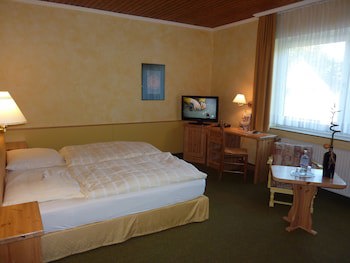AKZENT Hotel Zur Wasserburg , bed & breakfast galeri fotoğrafı