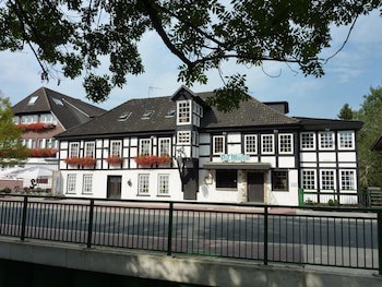 AKZENT Hotel Zur Wasserburg , bed & breakfast galeri fotoğrafı