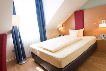 Hotel National Dusseldorf fotoğrafı