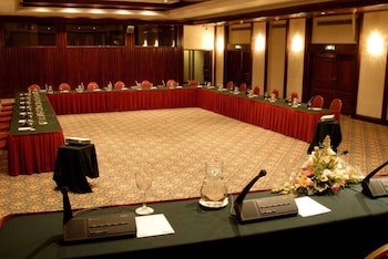 Radisson Montevideo Victoria Plaza Hotel