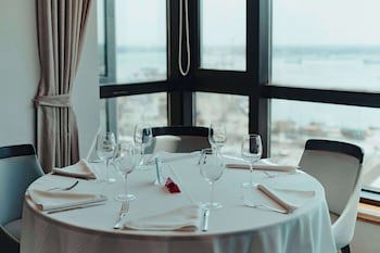 Radisson Montevideo Victoria Plaza Hotel