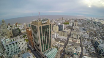 Radisson Montevideo Victoria Plaza Hotel