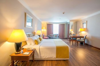 Golden Tulip Sovereign Hotel Bangkok