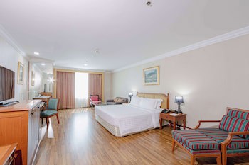 Golden Tulip Sovereign Hotel Bangkok